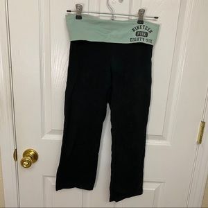Victoria’s sect PINK Capri leggings